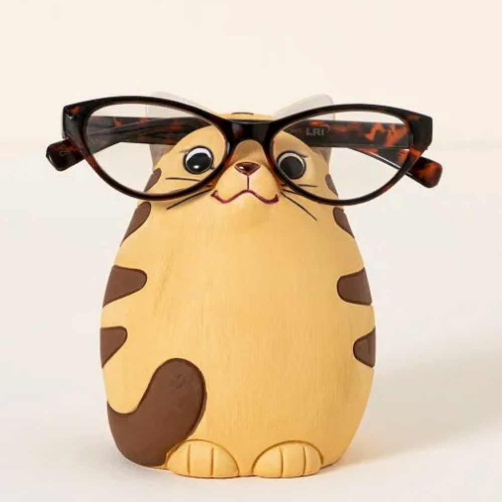 Cat eyeglasses holder.